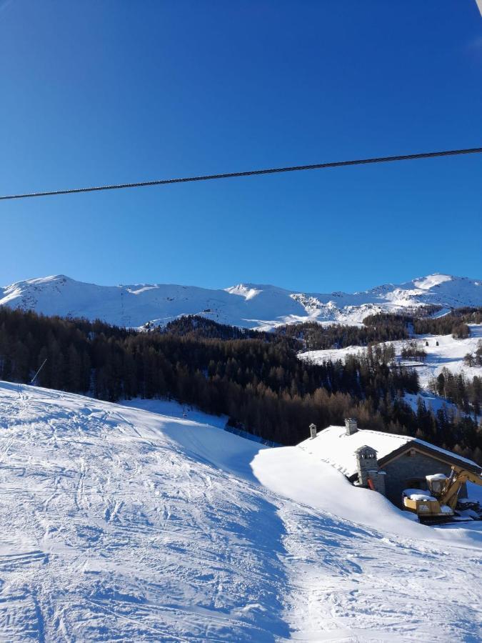 La Lupa Apartment - In The Heart Of Aosta With Car Box Luaran gambar