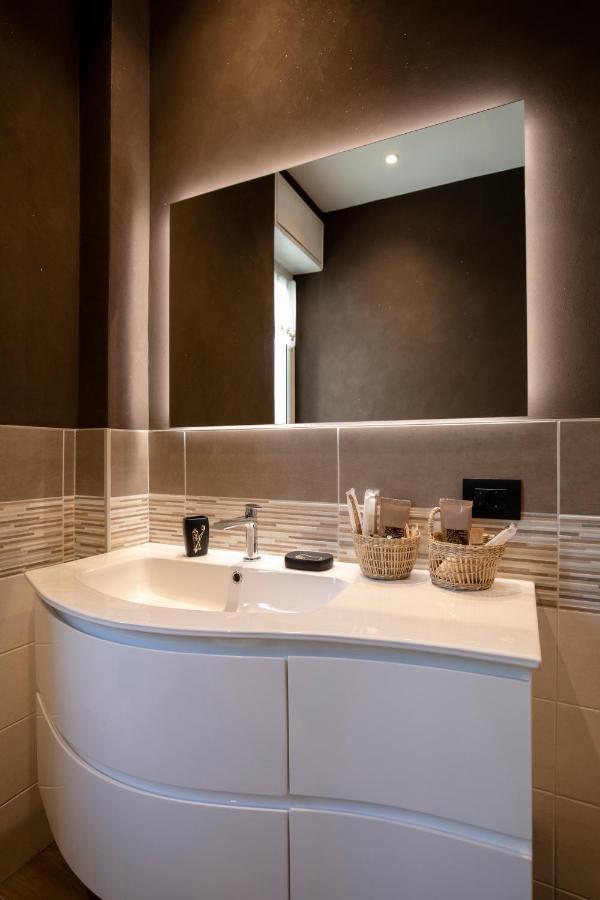La Lupa Apartment - In The Heart Of Aosta With Car Box Luaran gambar